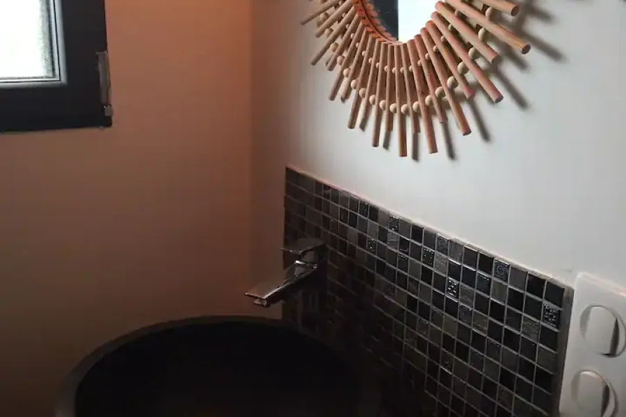 7dcea52f-dcd6-468f-9365-cc3d561a5679