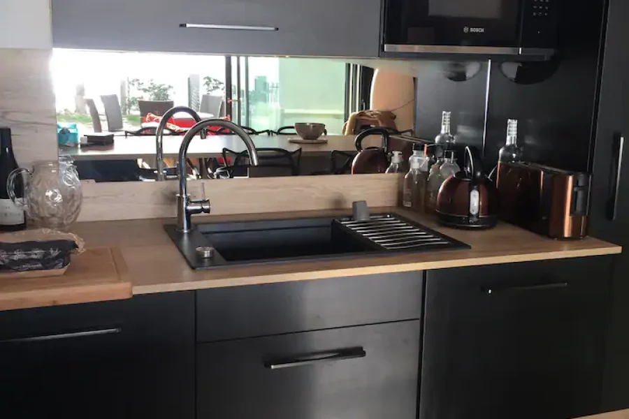 c3a77e3c-7dee-44e6-848e-727d9daaab4b